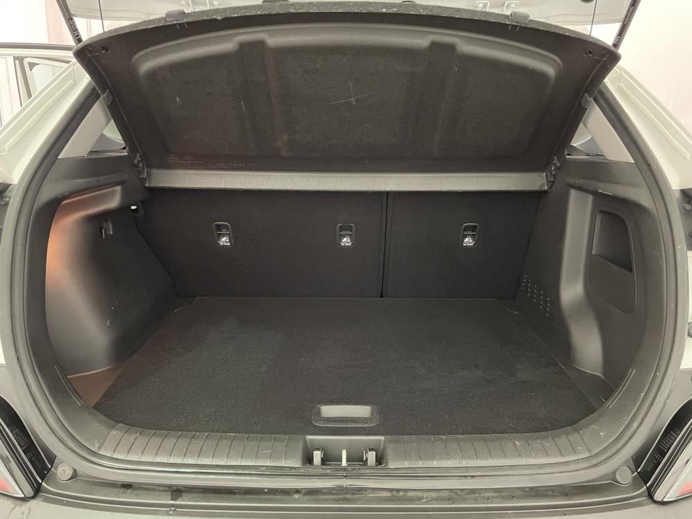 Hyundai Kona 2022 Blanc usage à vendre Hyundai Kona 2022 Blanc usage à vendre