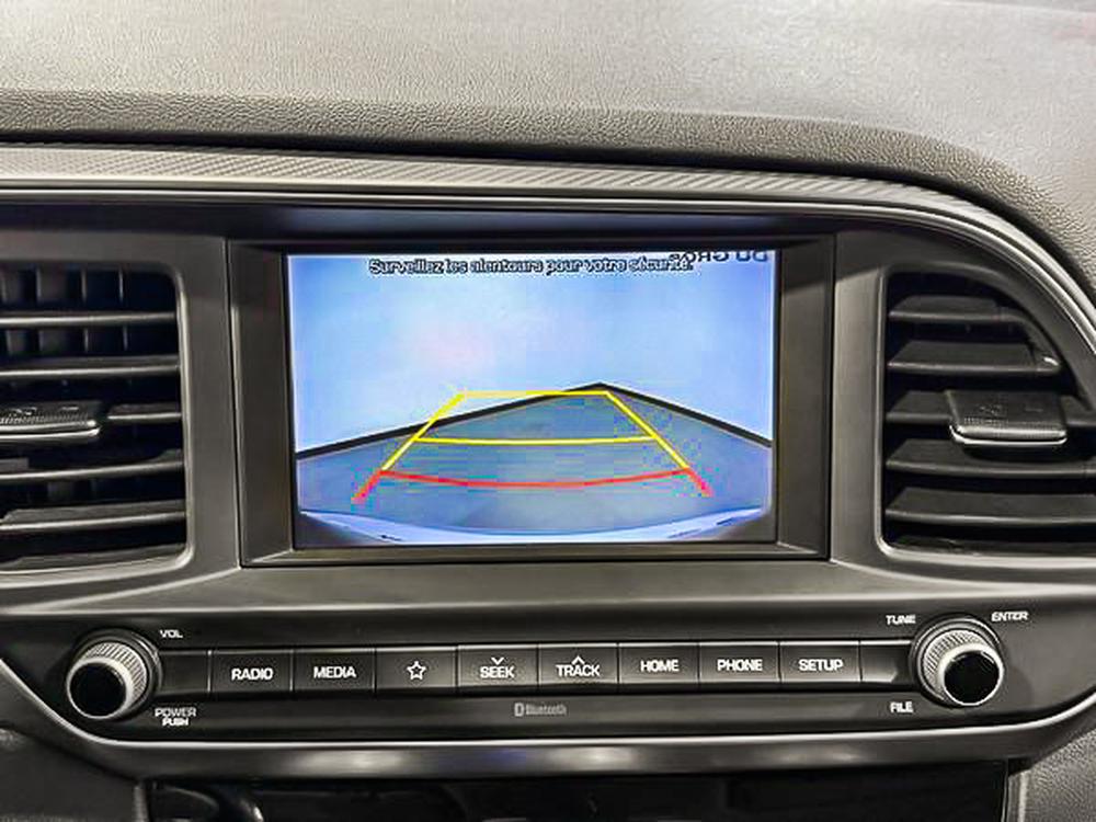 Hyundai Elantra Preffered 2020 d&rsquo;occasion à vendre - 26