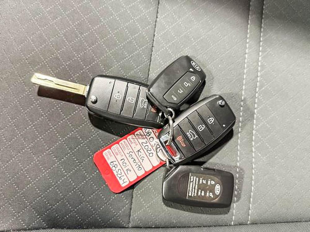 Kia Sorento LX 2020 d&rsquo;occasion à vendre - 32