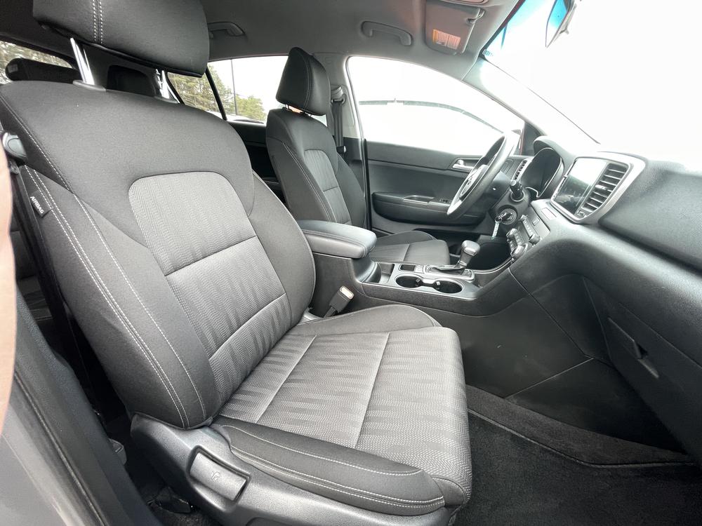 Kia Sportage 2020 Gris usage à vendre Kia Sportage 2020 Gris usage à vendre