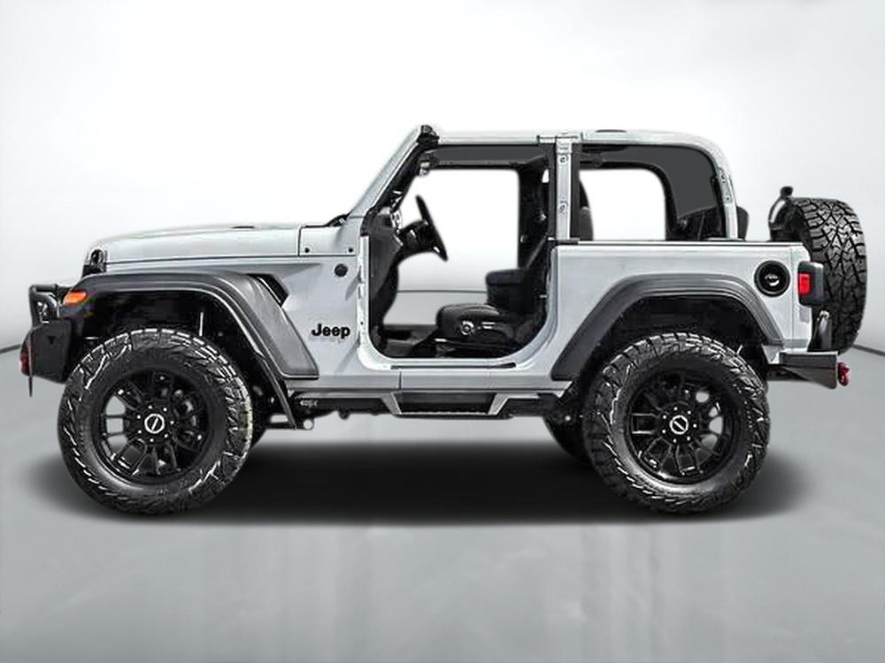 Jeep Wrangler SPORT 4X4 // 9000$ DE MODIFICATION // 2 PORTES 2023 d&rsquo;occasion à vendre - 9