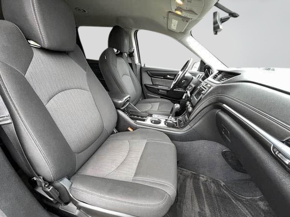 Chevrolet Traverse 1LT 2017 à vendre à Donnacona - 30