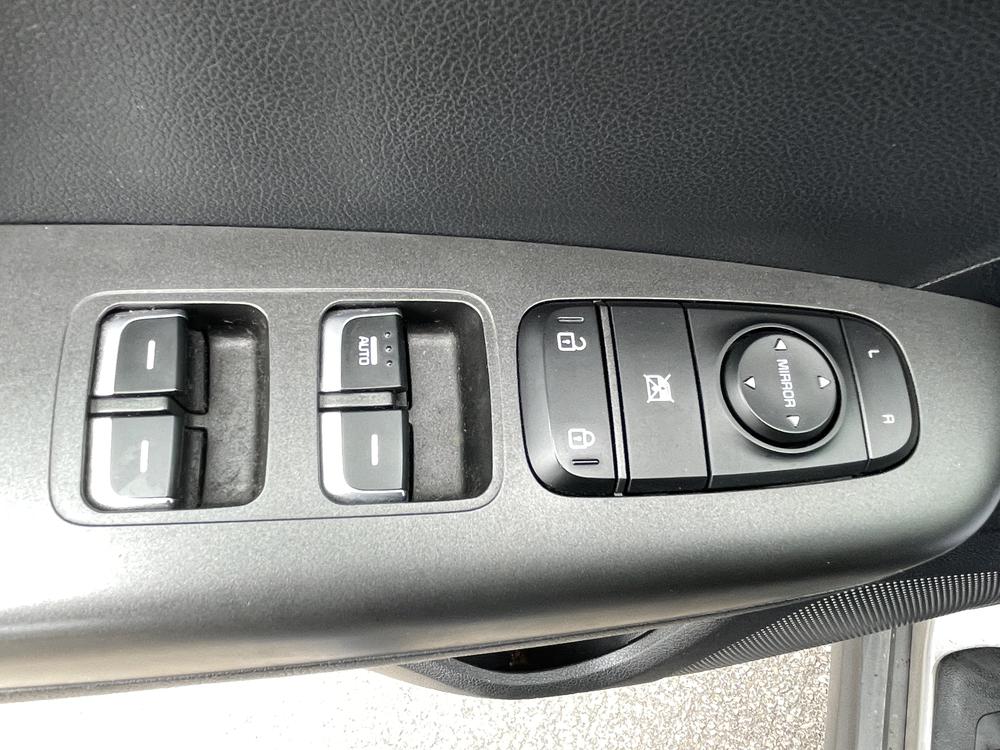 Kia Sportage 2020 Gris usage à vendre Kia Sportage 2020 Gris usage à vendre