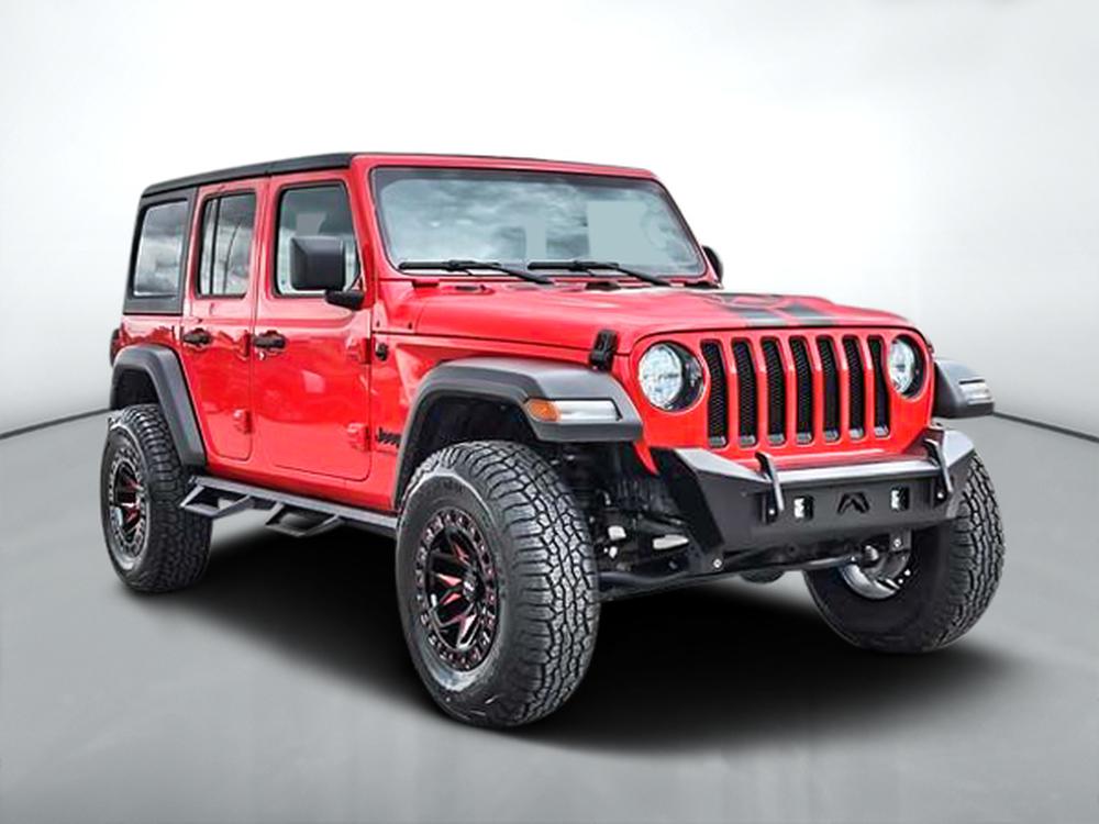 Jeep Wrangler UNLIMITED ALTITUDE // 14000$ DE MODIFICATION