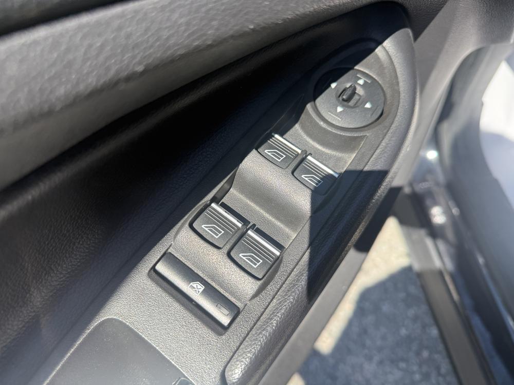 Ford Escape SE 2019 d&rsquo;occasion à vendre - 12