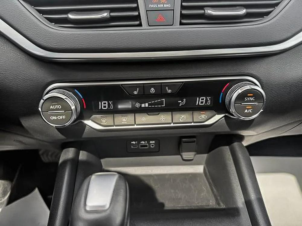 Nissan Altima SV AWD 2019 d&rsquo;occasion à vendre - 18
