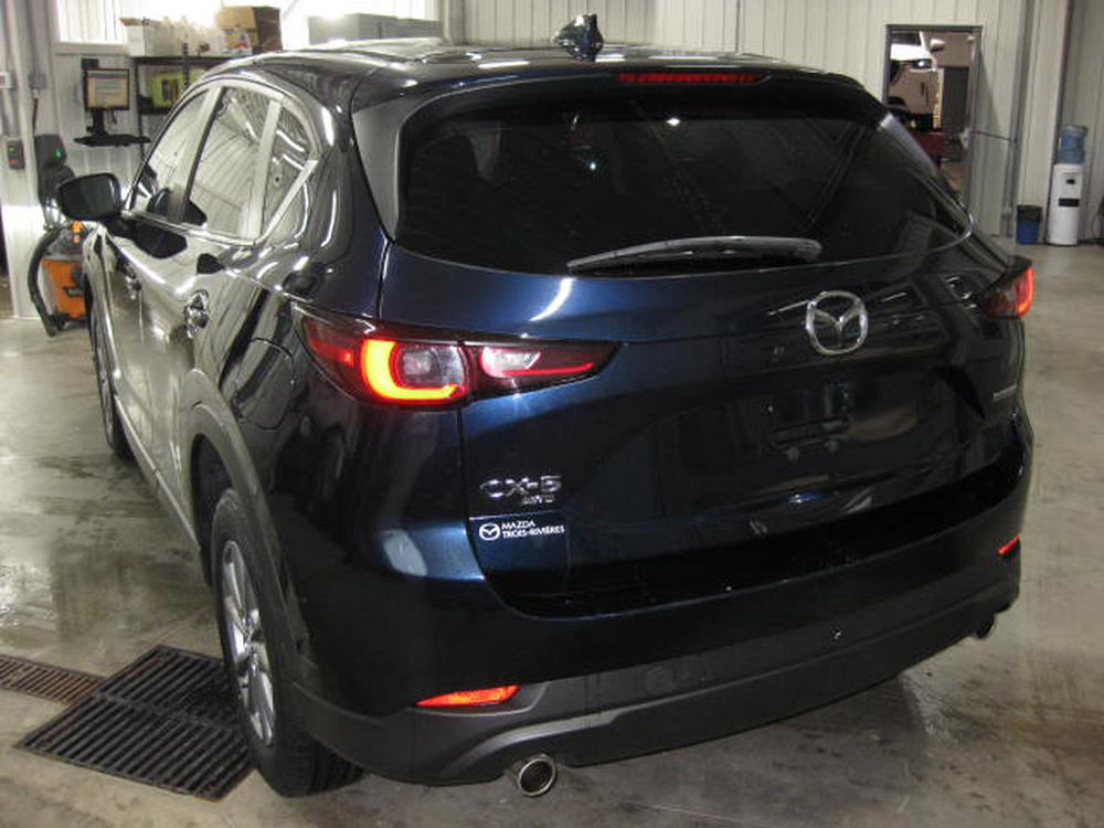 Mazda CX-5 GX 2023 d&rsquo;occasion à vendre - 4