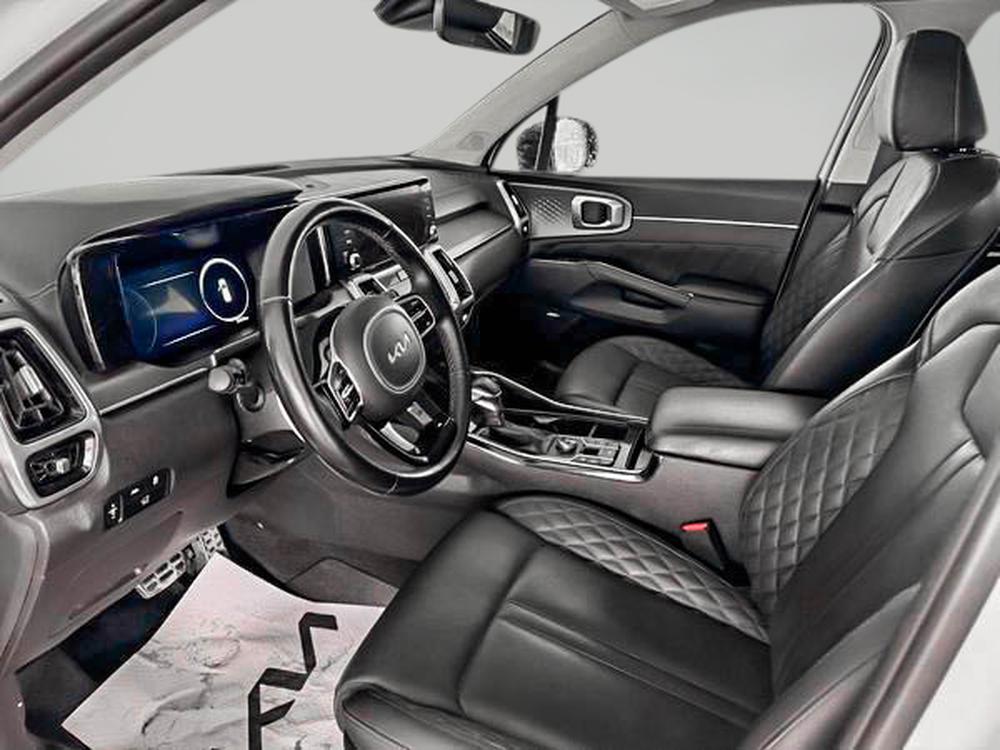 Kia Sorento SX AWD 2023 d&rsquo;occasion à vendre - 17