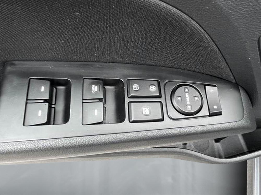 Hyundai Elantra Preferred 2019 à vendre à Trois-Rivières - 11