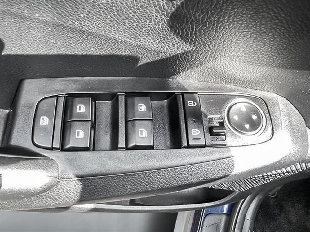 Kia Seltos LX 2022 d&rsquo;occasion à vendre - 9