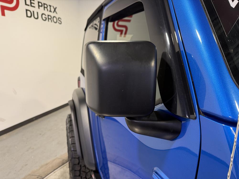 Jeep Wrangler 2023 Bleu usage à vendre Jeep Wrangler 2023 Bleu usage à vendre