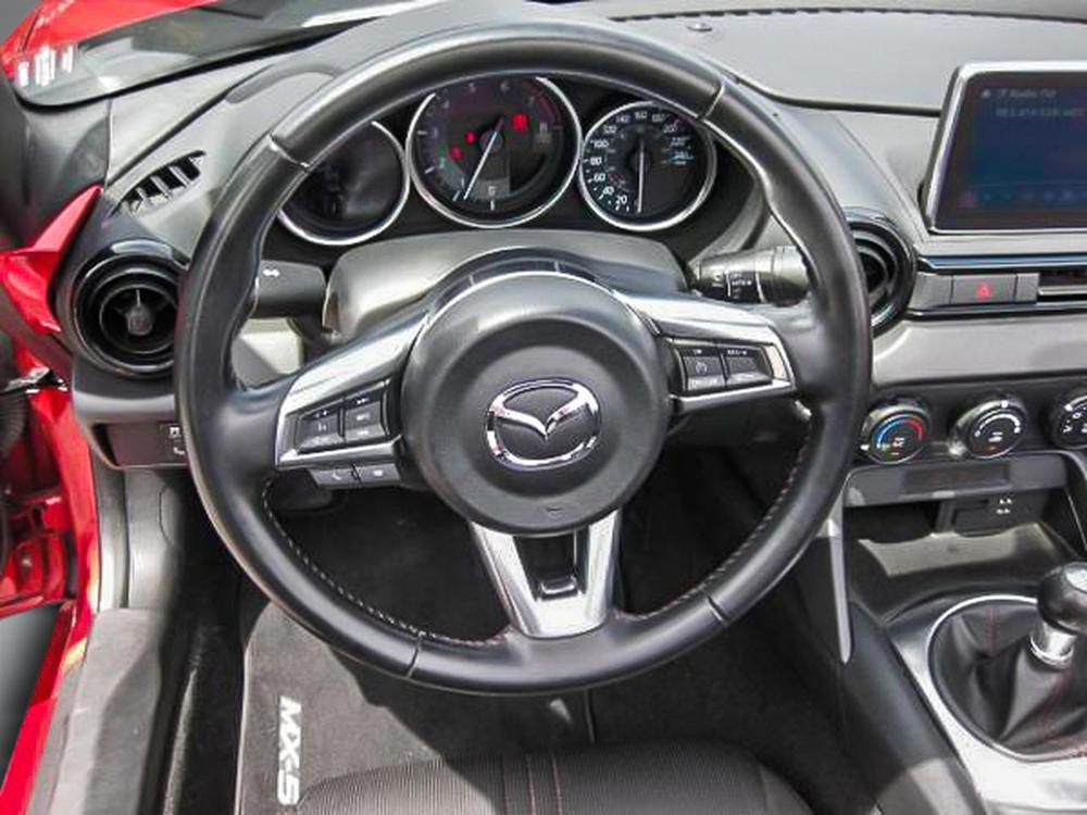 Mazda MX-5 GX 2017 d&rsquo;occasion à vendre - 21