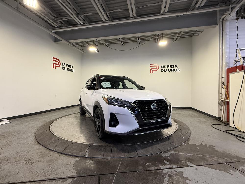 Nissan Kicks SR