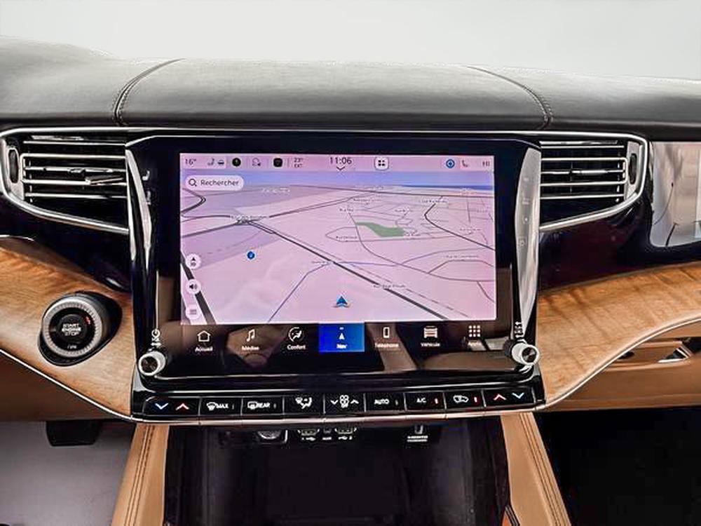 Jeep Grand Wagoneer Serie III 2022 d&rsquo;occasion à vendre - 27