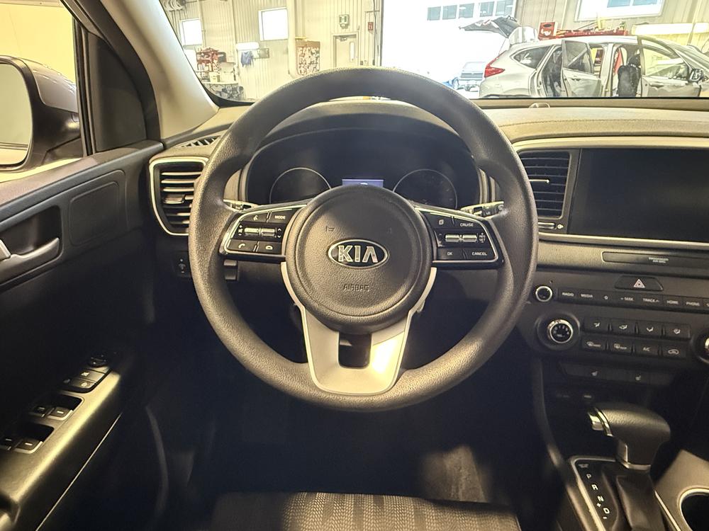 Kia Sportage LX 2021 d&rsquo;occasion à vendre - 17