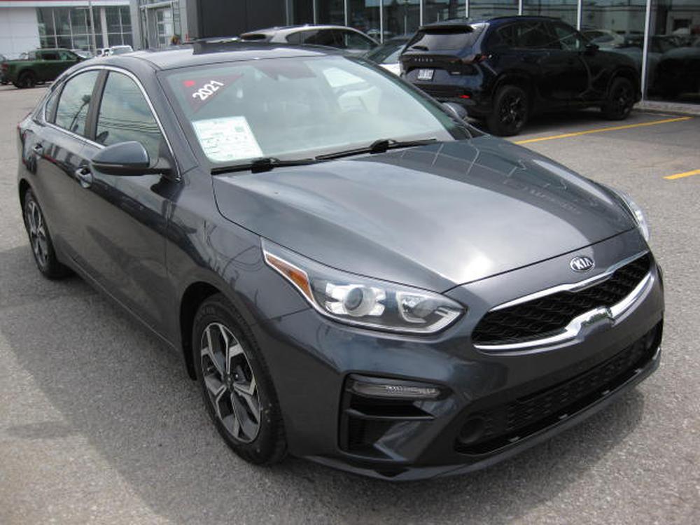 Kia Forte EX 2021 d&rsquo;occasion à vendre
