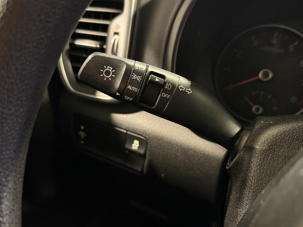 Kia Sportage LX 2018 d&rsquo;occasion à vendre - 21