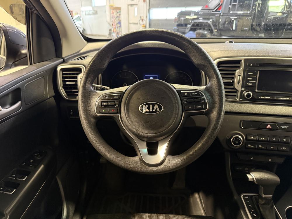 Kia Sportage LX 2018 d&rsquo;occasion à vendre - 17