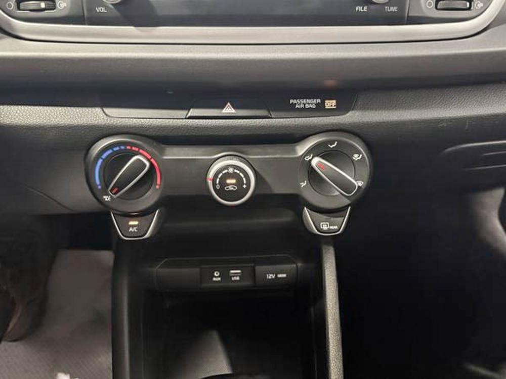 Kia Rio 5-door LX+ 2018 d&rsquo;occasion à vendre - 27