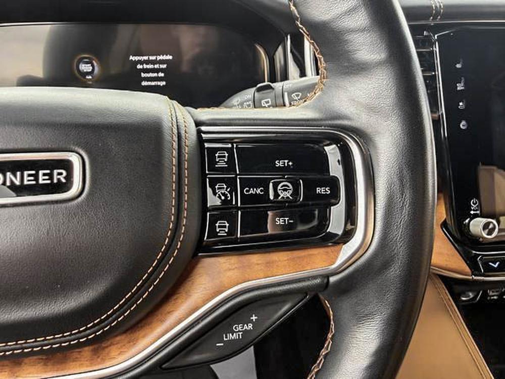 Jeep Grand Wagoneer Serie III 2022 d&rsquo;occasion à vendre - 21