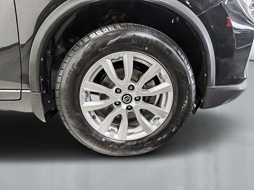 Nissan Rogue SV 2018 d&rsquo;occasion à vendre - 13