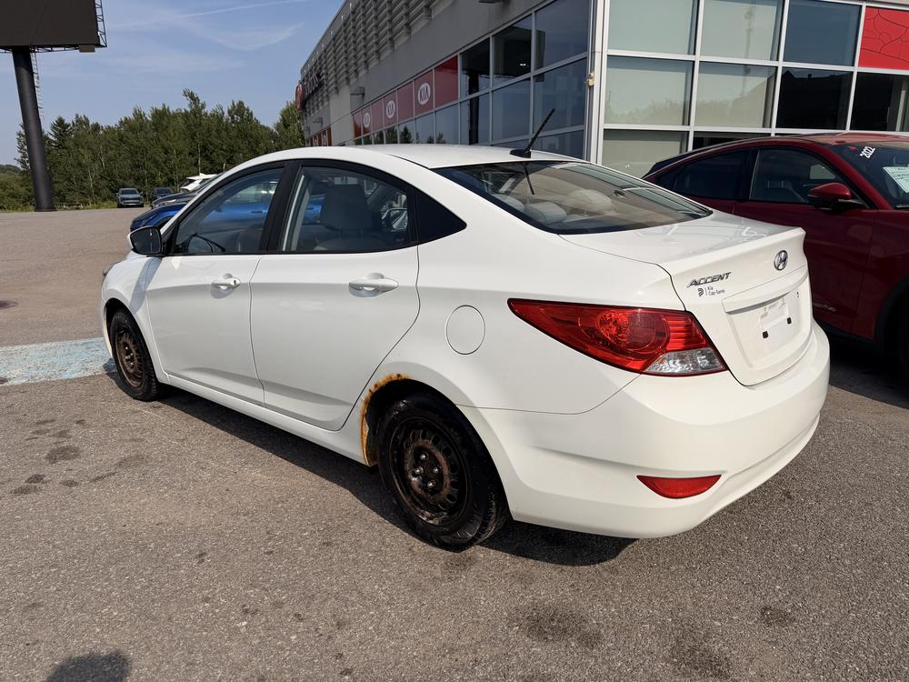 Hyundai Accent L MANUELLE 2014 d&rsquo;occasion à vendre - 6