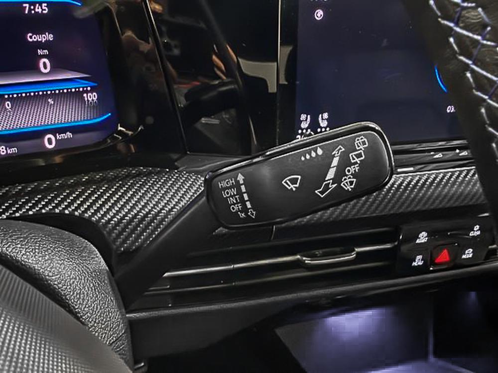 Volkswagen Golf R HATCHBACK 2024 d&rsquo;occasion à vendre - 23