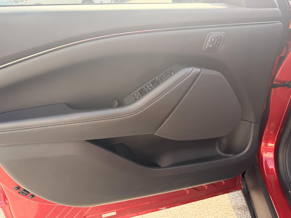 Ford Mustang Mach-E SELECT AWD 2022 d&rsquo;occasion à vendre - 13