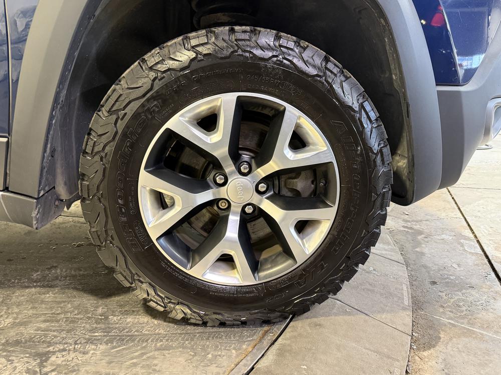 Jeep Cherokee TRAILHAWK 2018 d&rsquo;occasion à vendre - 12