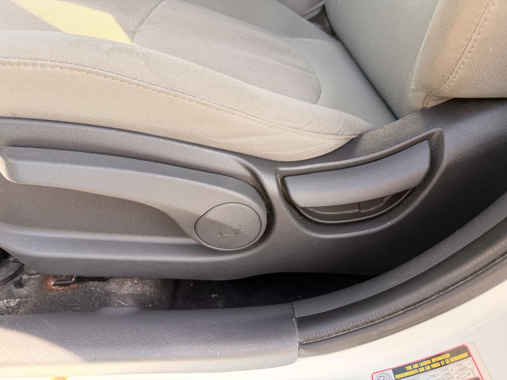 Hyundai Accent L MANUELLE 2014 d&rsquo;occasion à vendre - 16
