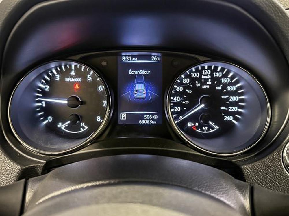 Nissan Qashqai SV 2018 d&rsquo;occasion à vendre - 26