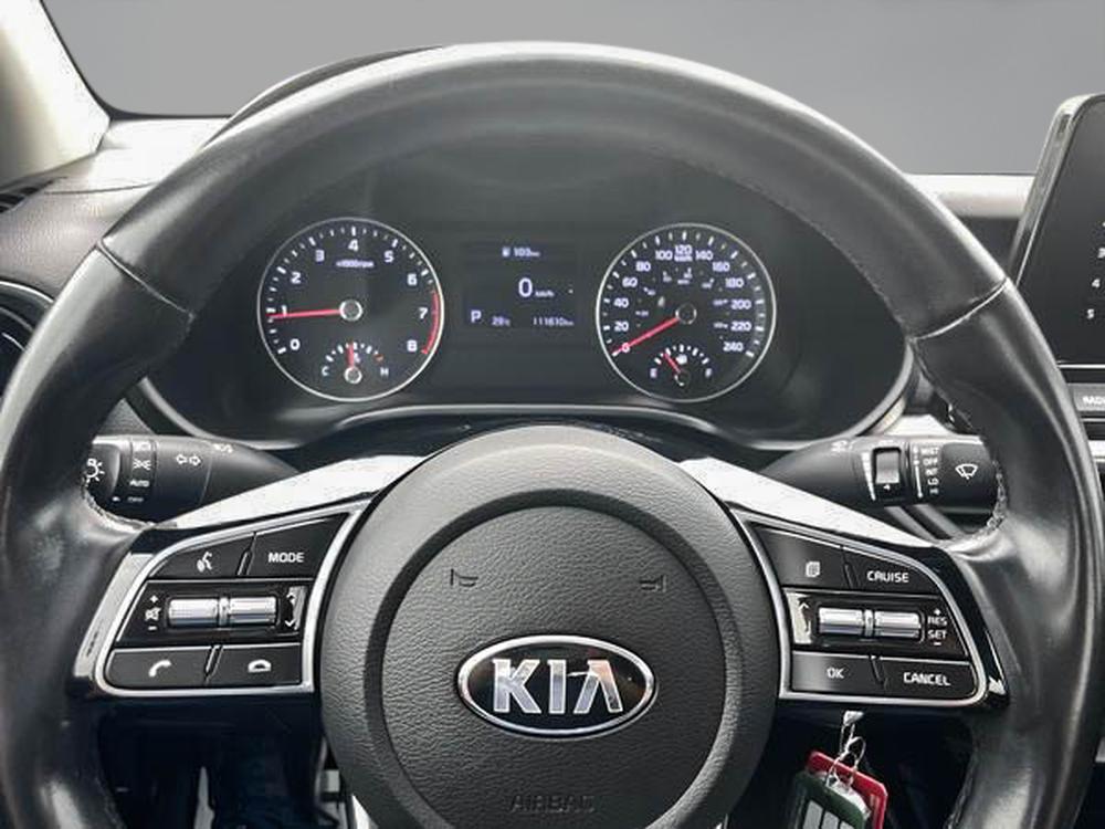 Kia Forte EX 2020 d&rsquo;occasion à vendre - 24