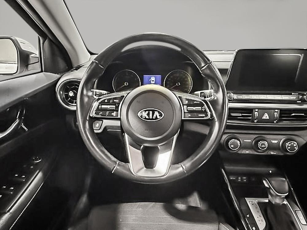 Kia Forte EX 2020 d&rsquo;occasion à vendre - 17