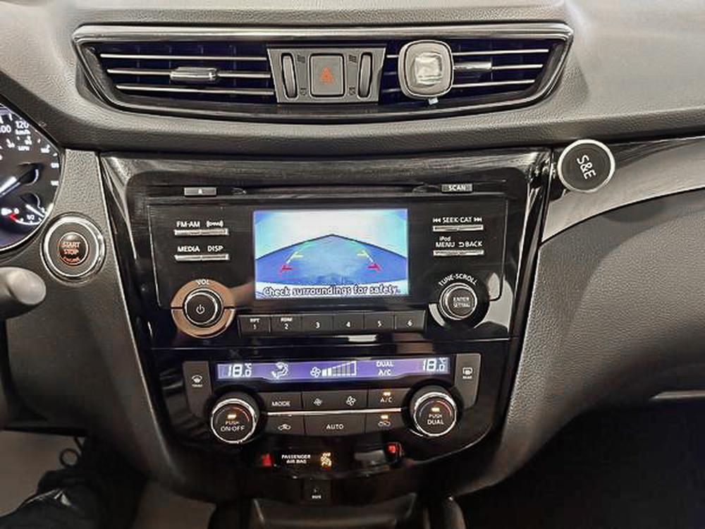 Nissan Qashqai SV 2018 d&rsquo;occasion à vendre - 28