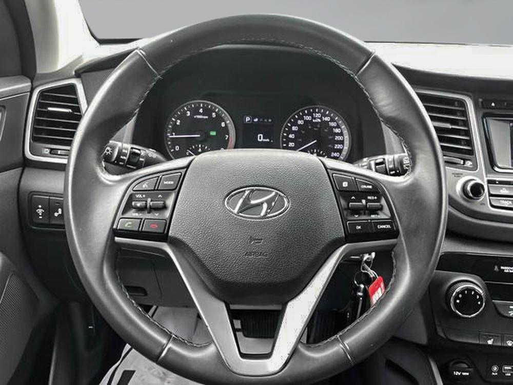 Hyundai Tucson PREMIUM FWD 2016 d&rsquo;occasion à vendre - 19