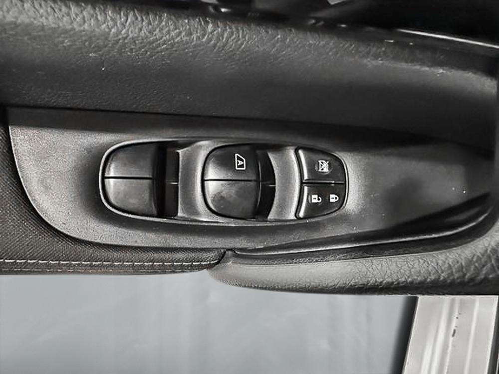 Nissan Qashqai SV 2018 d&rsquo;occasion à vendre - 16