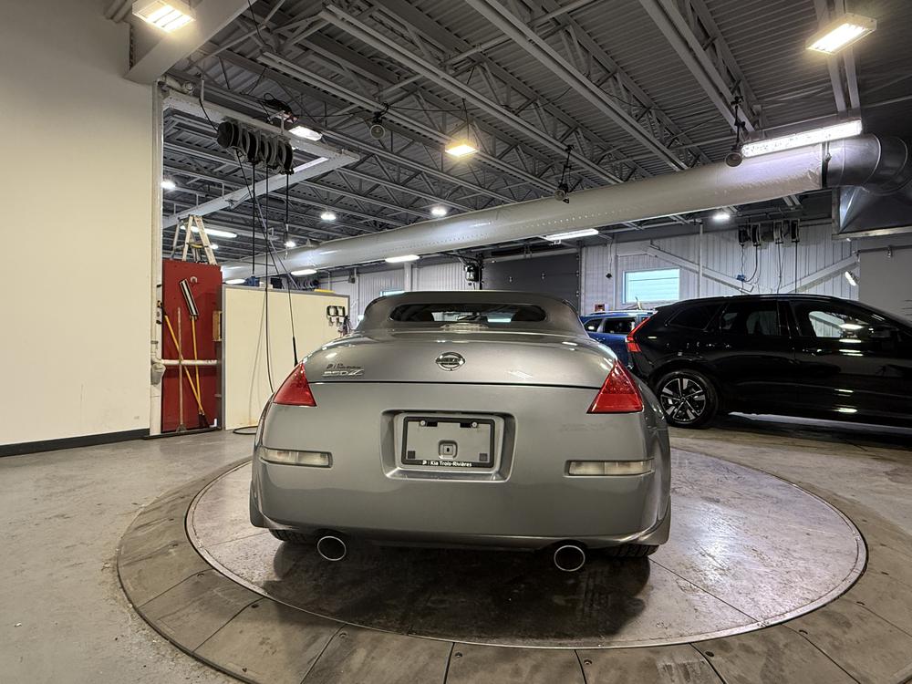 Nissan 350Z BASE 2006 d&rsquo;occasion à vendre - 4