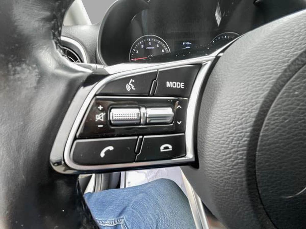 Kia Forte EX 2020 d&rsquo;occasion à vendre - 14
