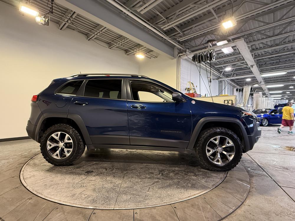 Jeep Cherokee TRAILHAWK 2018 d&rsquo;occasion à vendre - 2