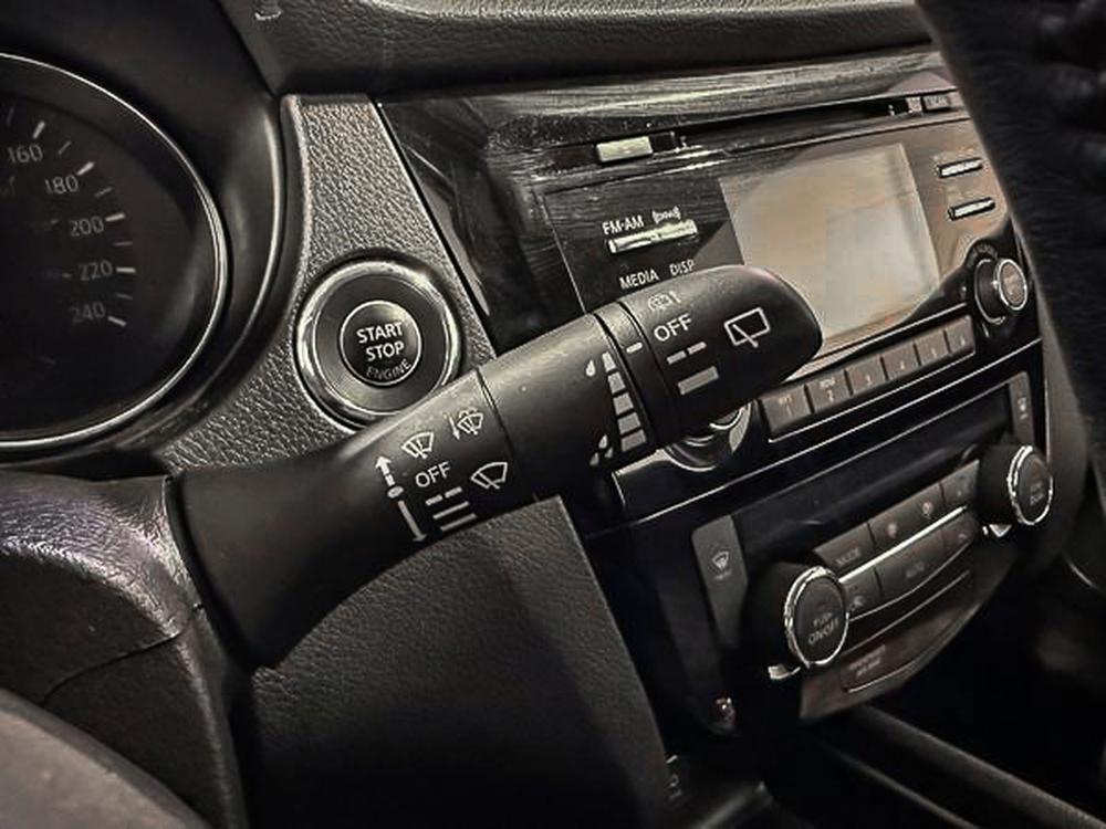 Nissan Qashqai SV 2018 d&rsquo;occasion à vendre - 24