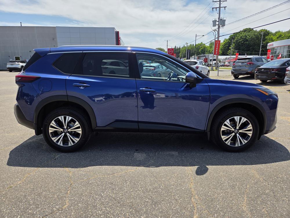 Nissan Rogue SV 2021 d&rsquo;occasion à vendre - 2