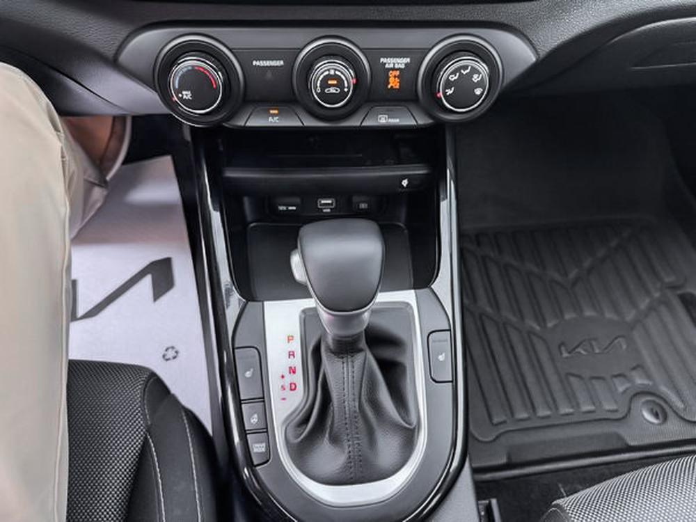 Kia Forte EX 2022 d&rsquo;occasion à vendre - 27