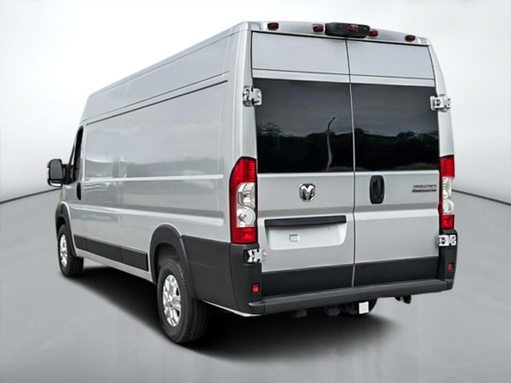 Ram ProMaster fourgonnette utilitaire 3500 SLT+ 159 po (22H) 2025 d&rsquo;occasion à vendre - 6