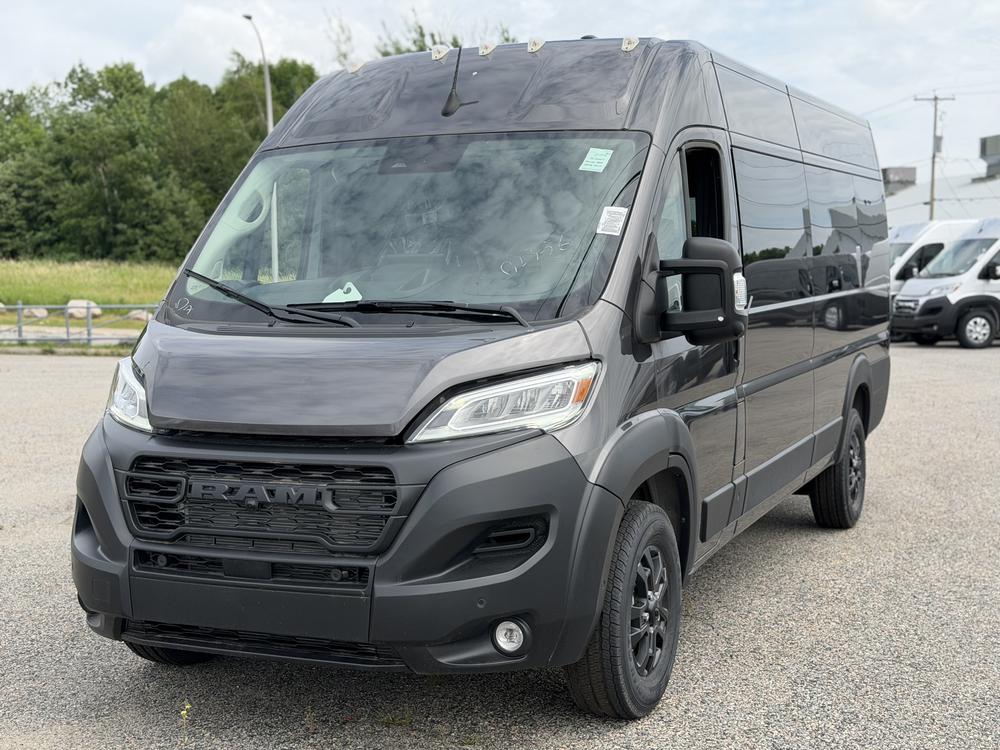Ram ProMaster fourgon vitré SLT+ 3500 159 po (22H) 2025 d&rsquo;occasion à vendre - 8