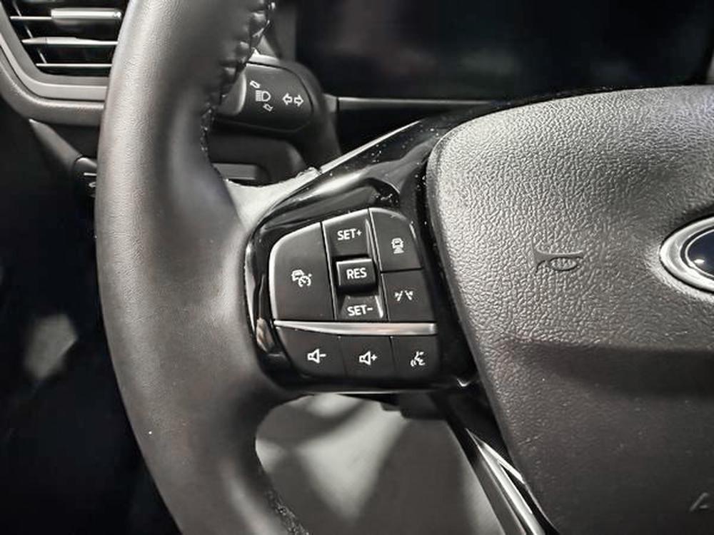 Ford Escape PLATINUM HYBRID AWD 2023 d&rsquo;occasion à vendre - 19