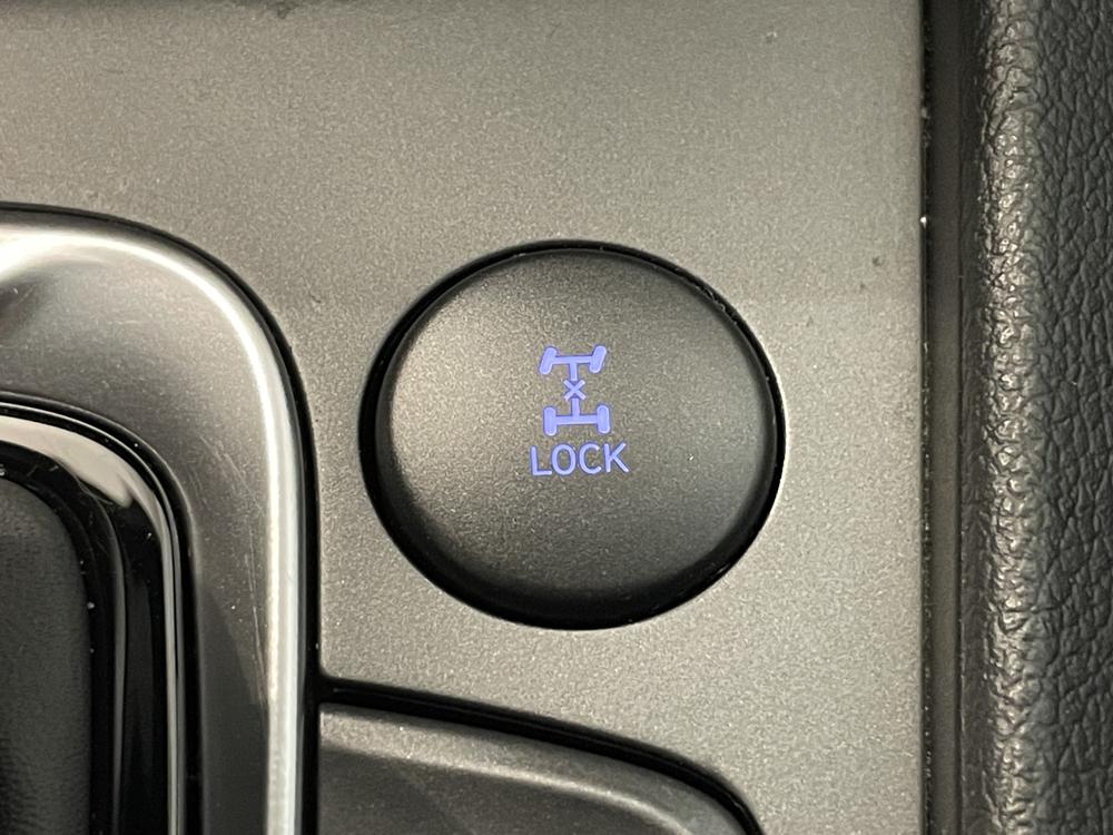 Hyundai Kona Essential AWD 2022 d&rsquo;occasion à vendre - 27