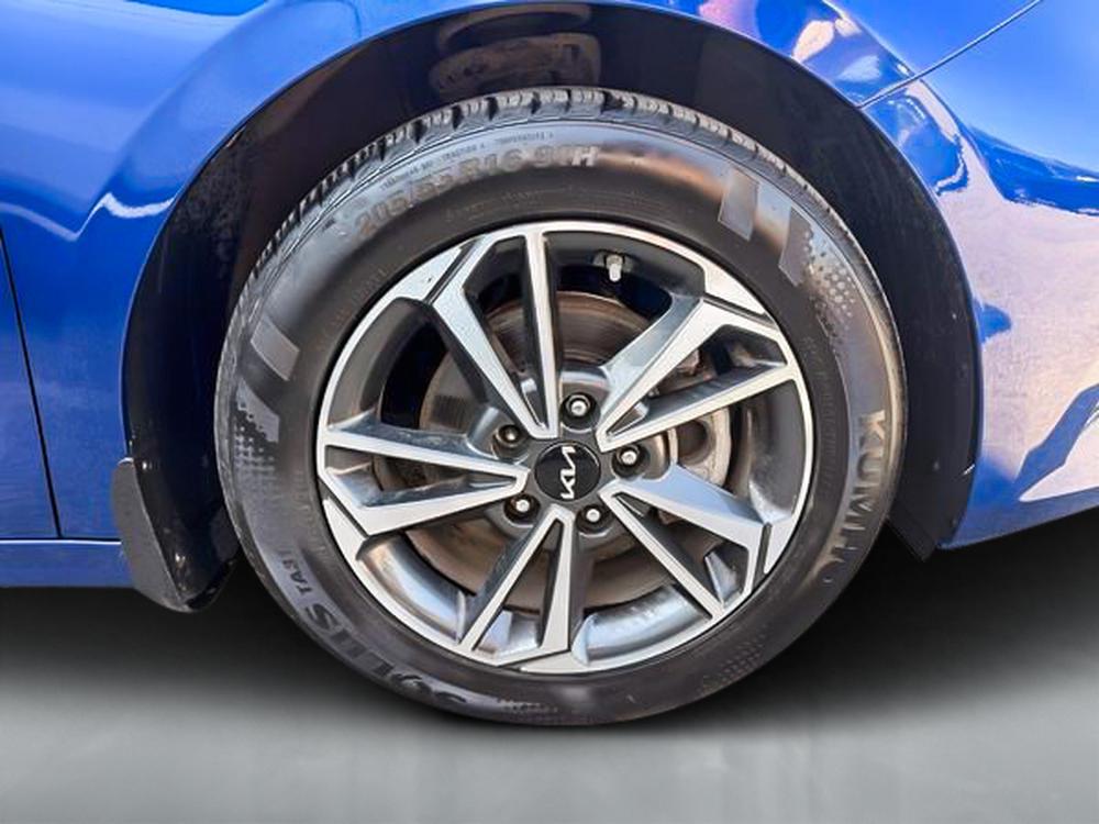 Kia Forte EX 2022 d&rsquo;occasion à vendre - 12