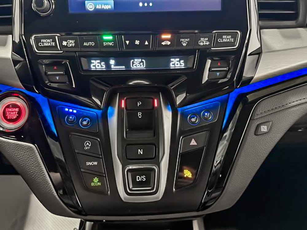 Honda Odyssey TOURING 2019 d&rsquo;occasion à vendre - 29