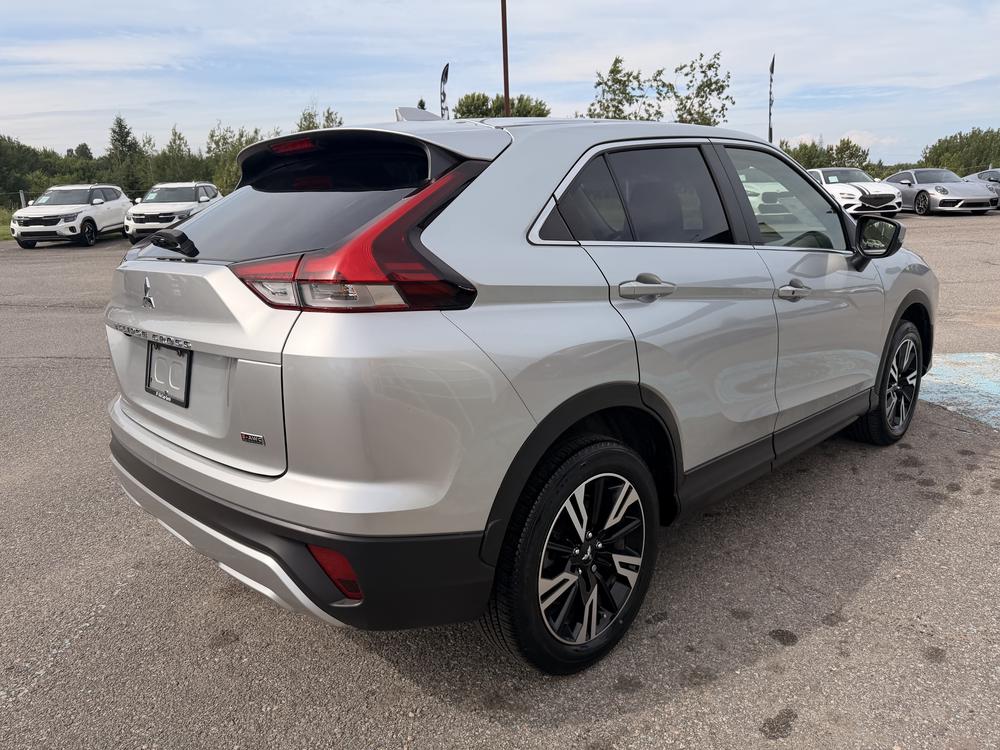 Mitsubishi Eclipse Cross SE AWD 2023 d&rsquo;occasion à vendre - 7