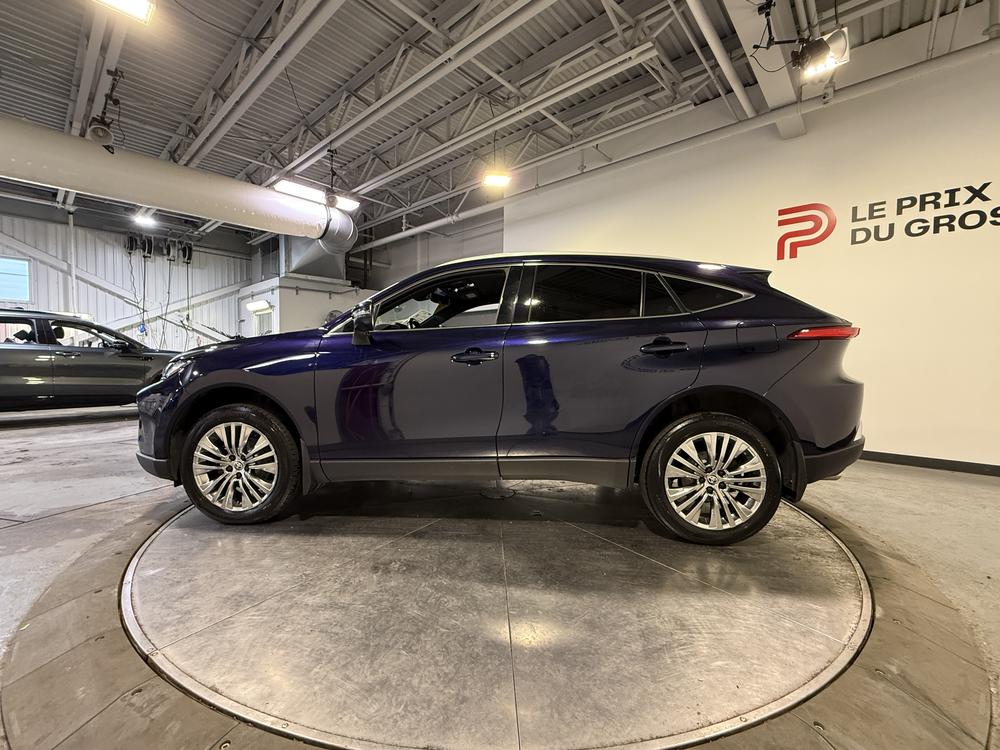 Toyota Venza XLE 2024 d&rsquo;occasion à vendre - 7